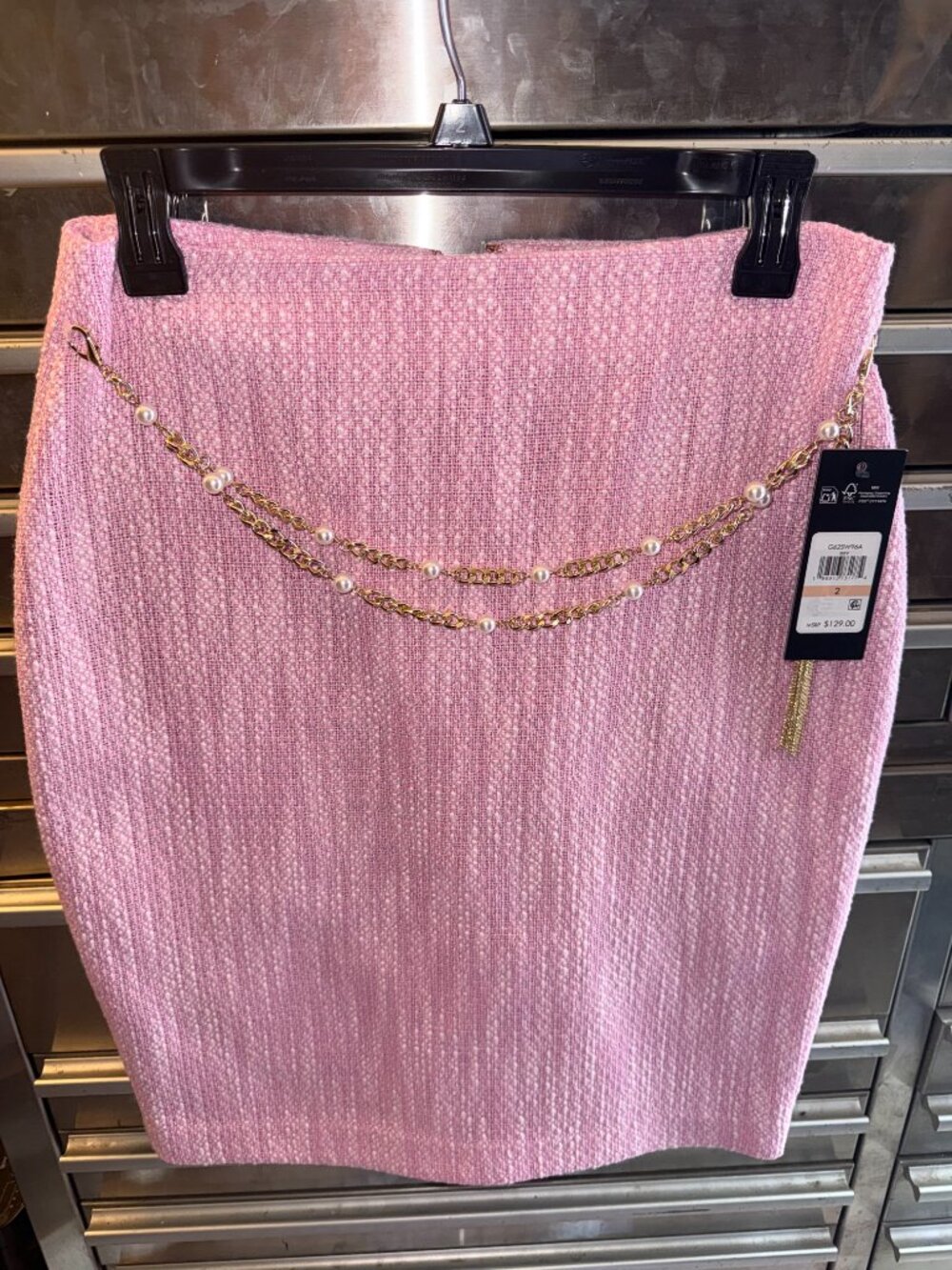 Karl Lagerfeld ParisGold-Chain Detail Pink Tweed Pencil Skirt- Size 2. Brand new